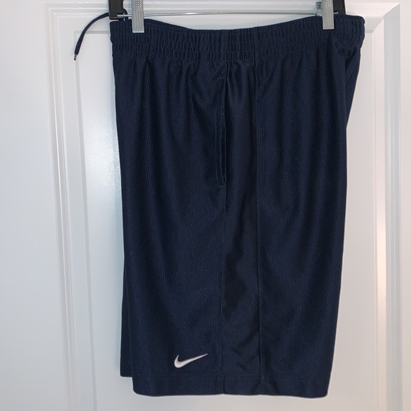 Nike Mens Medium Basketball Gym Shorts Navy Blue Used in Good Condition - Picture 3 of 4